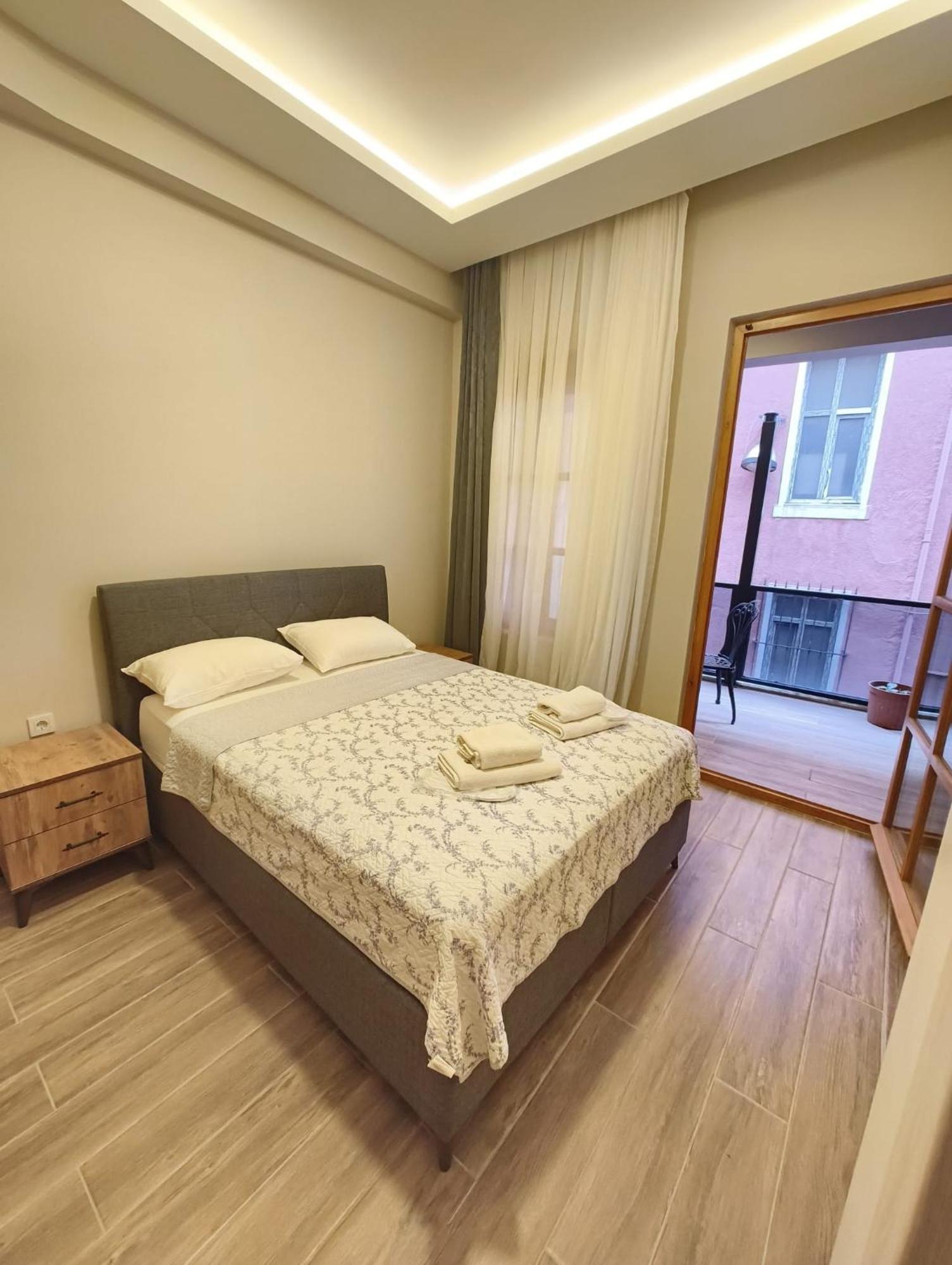 Majestik Hotel Istanbul Exterior foto